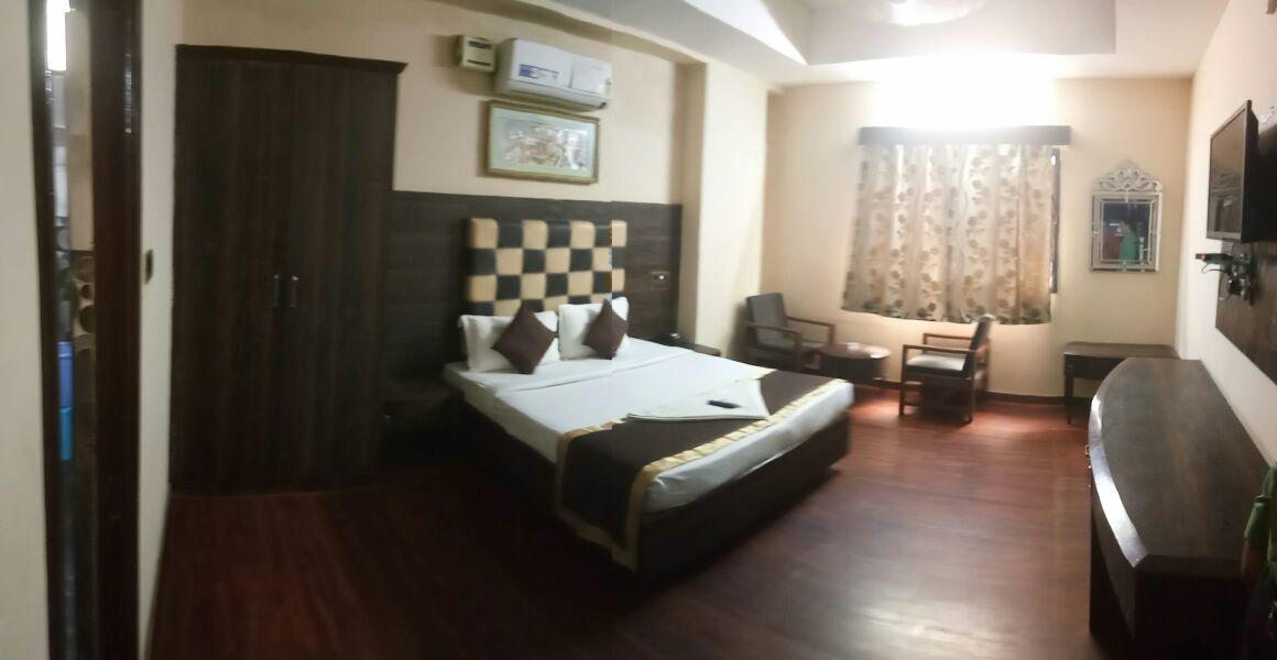 حيدر أباد Hotel The Majestic المظهر الخارجي الصورة